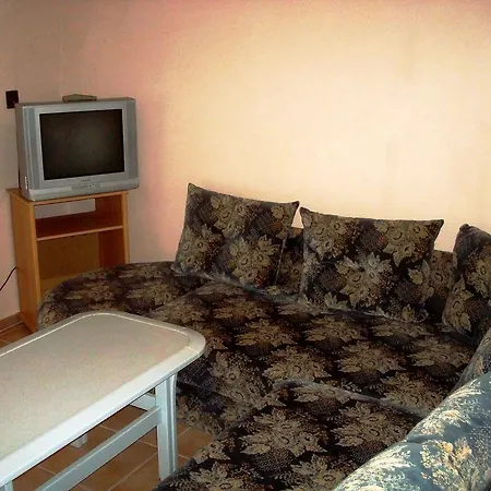 Appartamento Varoskut Apartman *